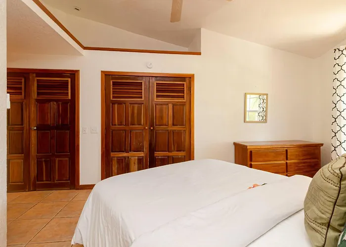 White Sands Cove Lodge