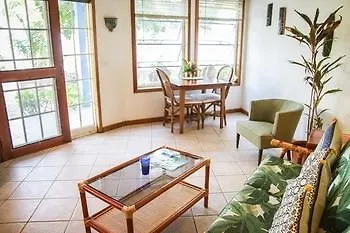 Lodge White Sands Cove